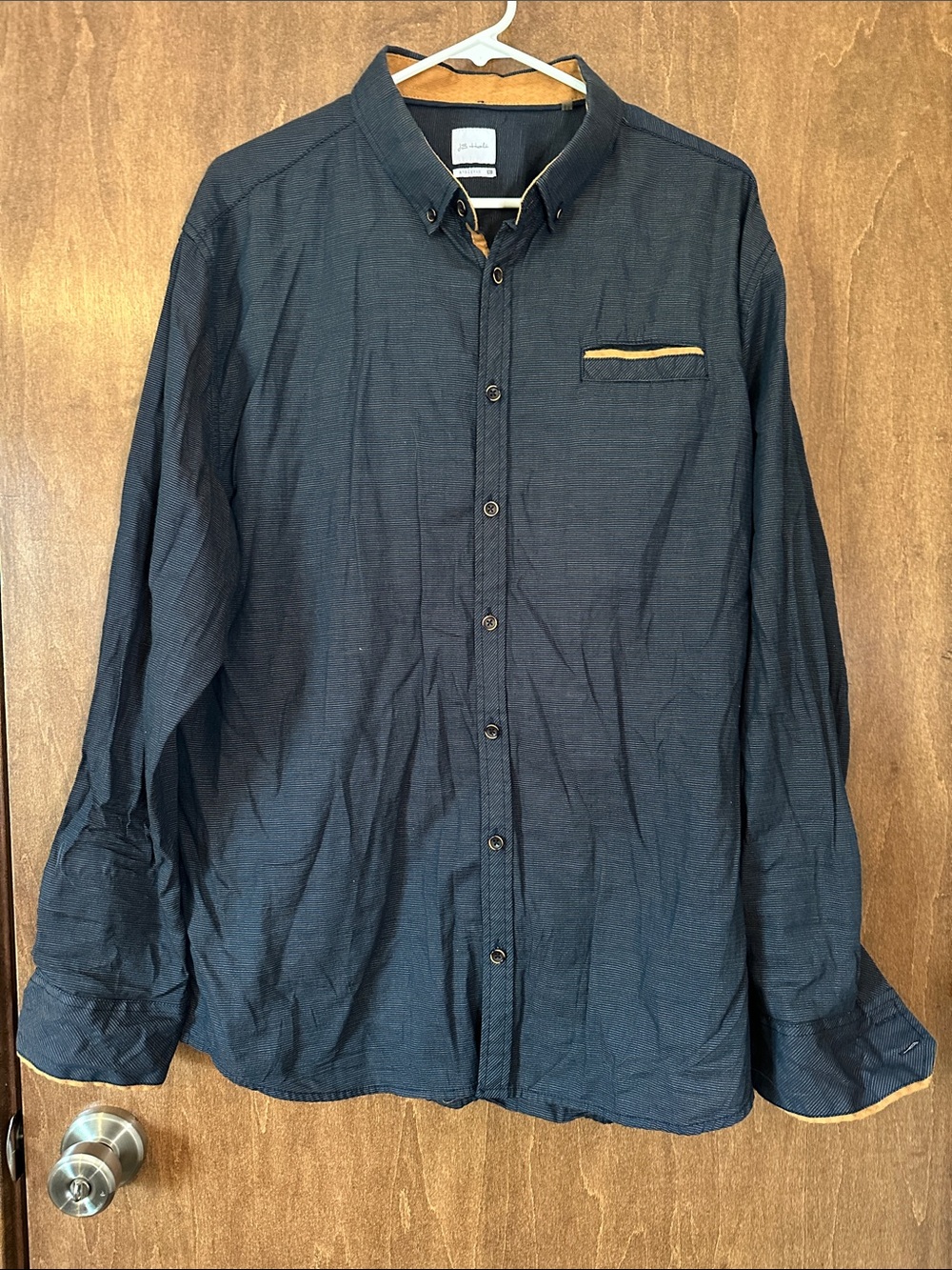 Men's JB Holt Long-Sleeve Button-Down Shirt in Dark Navy with Contrast Trim - Picture 2 of 7